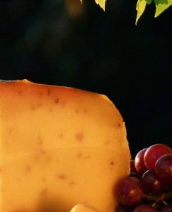 Netherlands Gouda Walnut 200g pc
