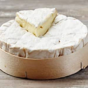 France Cemembert Caractere 250g boite bois - wooden box Chilled.